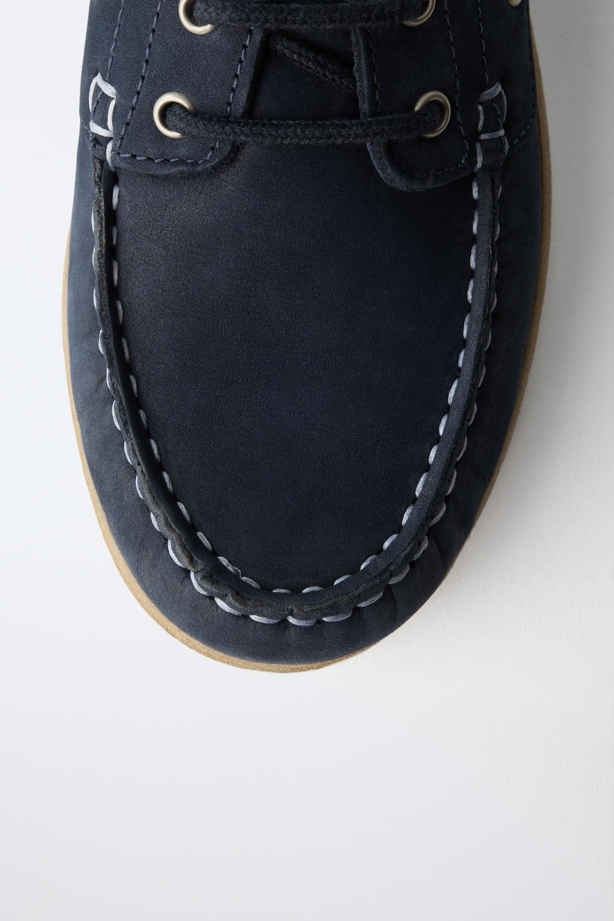 CHAUSSURES BATEAU EN CUIR